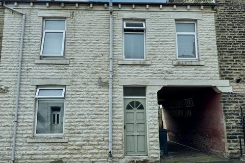2 bedroom terraced house for sale, George Street, Cleckheaton, West Yorkshire, BD19