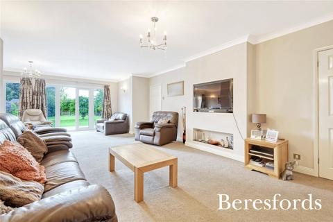 4 bedroom bungalow for sale, Scrub Rise, Billericay, CM12