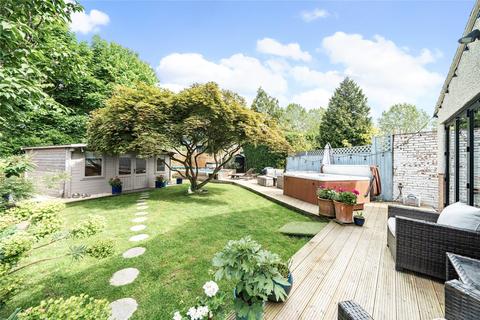 63 Byron Road, Addlestone, KT15 2SJ