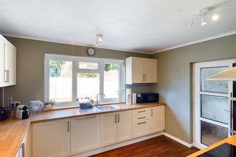 2 bedroom bungalow for sale, Fourth Avenue, Havant PO9