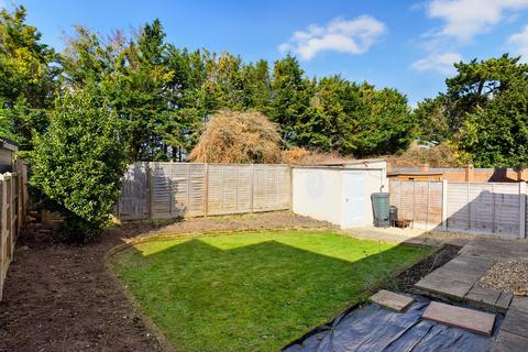 2 bedroom bungalow for sale, Fourth Avenue, Havant PO9