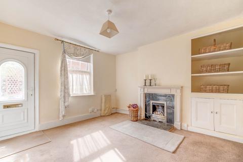 2 bedroom end of terrace house for sale, Foregate Street, Astwood Bank, Redditch, Worcestershire, B96