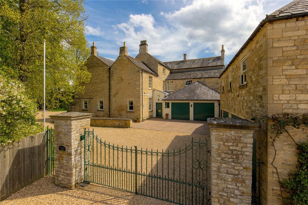 Gated Rear Entrance