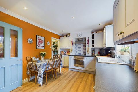 2 bedroom terraced house for sale, Mooreland Road, Bromley BR1