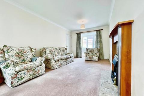 14 Hither Acre, Ilminster, TA19 9DA