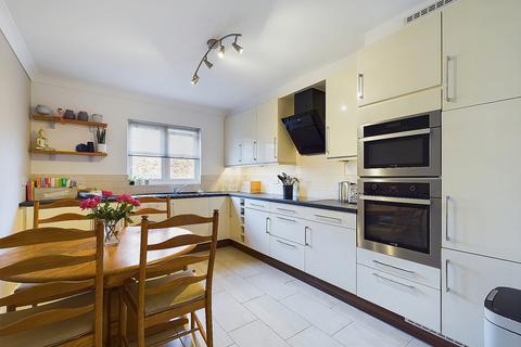 3 bedroom flat for sale, Hough Green, Hough Green, Chester, CH4