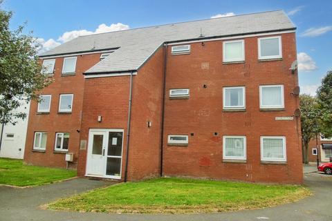 2 bedroom flat for sale, Hudleston, Cullercoats, North Shields, Tyne and Wear, NE30 4QS