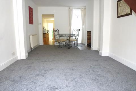 2 bedroom terraced house to rent, Town Centre LU1