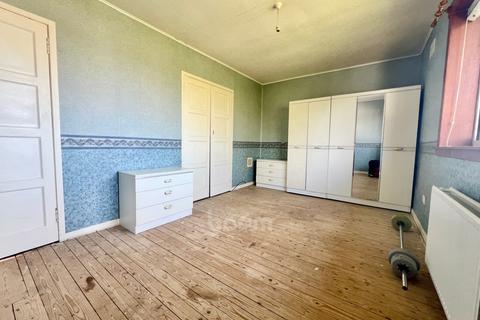 54 Beech Avenue, Beith, KA15 2EQ