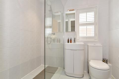 15 Capstan Mews, Northfleet, Gravesend, DA11 9ER