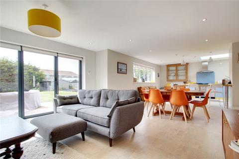 37 Pier Avenue, Southwold, IP18 6BU