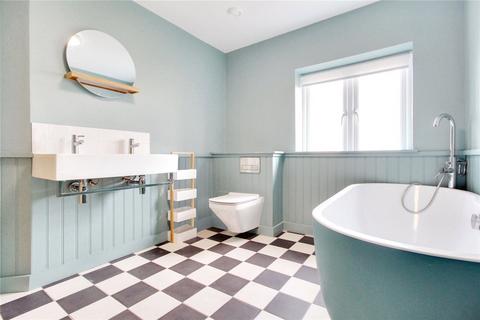37 Pier Avenue, Southwold, IP18 6BU