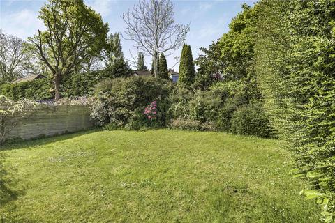 5 bedroom detached house for sale, Orchard Close, Cuffley, Hertfordshire, EN6