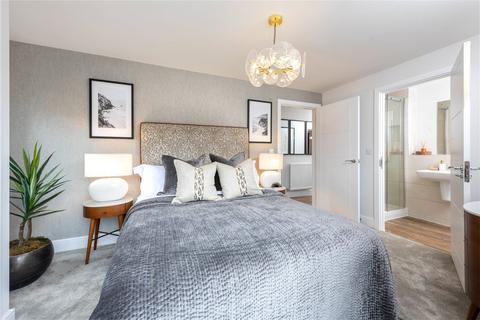 2 bedroom apartment for sale, Manorwood, West Horsley, Leatherhead, Surrey, KT24