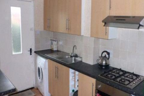 2 bedroom terraced house for sale, Springfield Place, Leeds, West Yorkshire, LS10