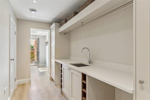 9 Joiners Close, Chalfont St Peter, Gerrards Cross, SL9 0AZ