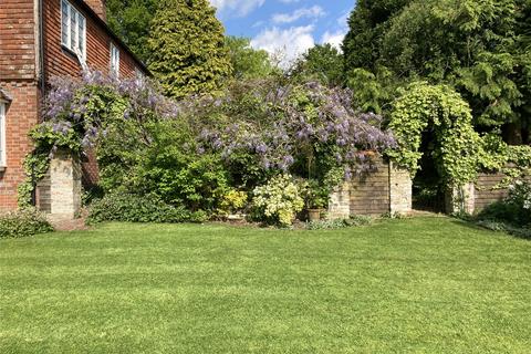 5 bedroom detached house for sale, Luxford Lane, East Grinstead, West Sussex