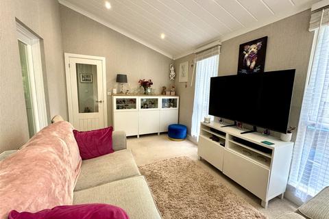 2 bedroom mobile home for sale, Valley Walk, Plymouth PL6