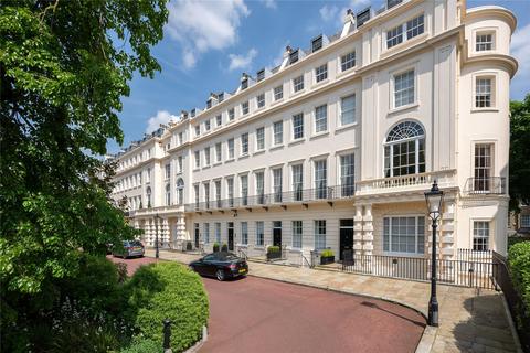 4 bedroom apartment for sale, Cambridge Terrace, Regent's Park, London, NW1