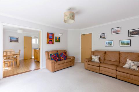 3 bedroom flat for sale, 42/6 Barnton Park Avenue, Barnton, Edinburgh, EH4 6EY