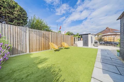 14 Clive Avenue, Crayford, Dartford, DA1 3LD