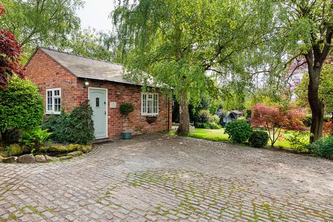 4 bedroom cottage for sale, High Street, Great Budworth, CW9
