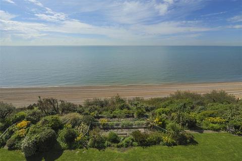 4 bedroom apartment for sale, The Penthouse, 8 Cliffe House, Folkestone