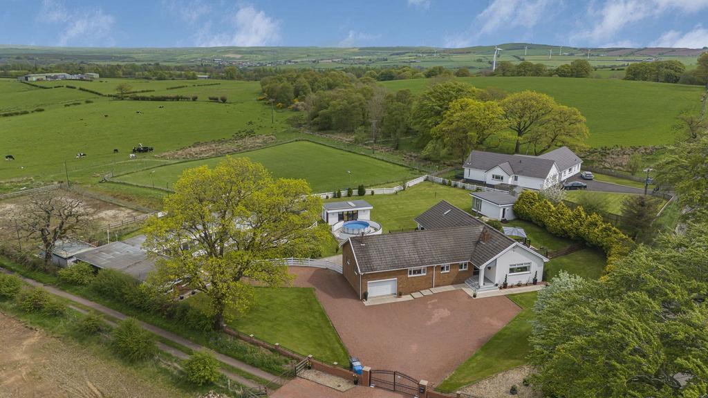 Lesmahagow, Lanark ML11 4 bed detached bungalow for sale £745,000