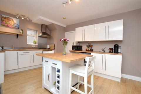 3 bedroom semi-detached house for sale, Calverley Lane, Leeds, West Yorkshire