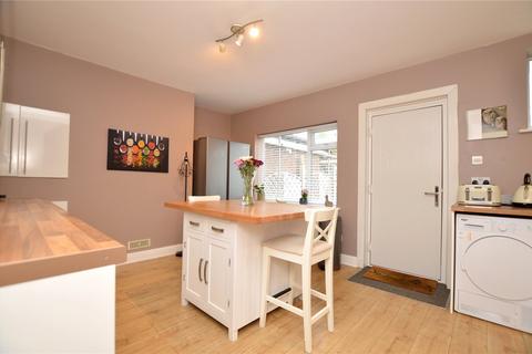 3 bedroom semi-detached house for sale, Calverley Lane, Leeds, West Yorkshire