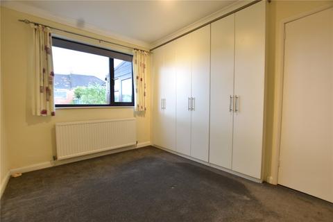 145 Trent Road, Shaw, Oldham, OL2 7QU