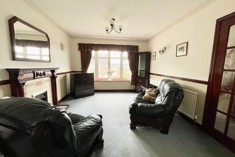3 bedroom semi-detached house for sale, Netherdene Road, Dronfield, Derbyshire, S18 1TR