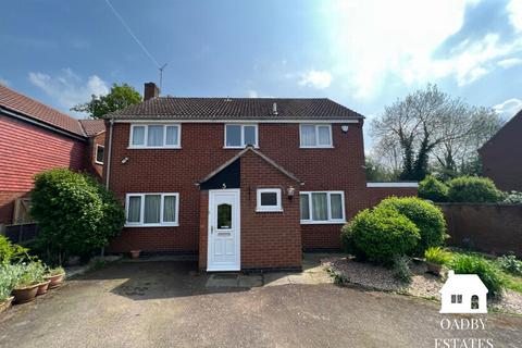 4 bedroom detached house for sale, Cottesmore Avenue, Oadby, LE2