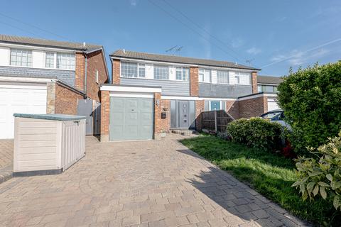 49 Borrowdale Close, Benfleet, SS7 3HE