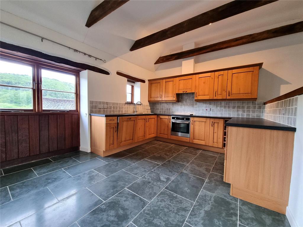 Gunnislake, Cornwall 3 bed barn conversion to rent £1,000 pcm (£231 pw)