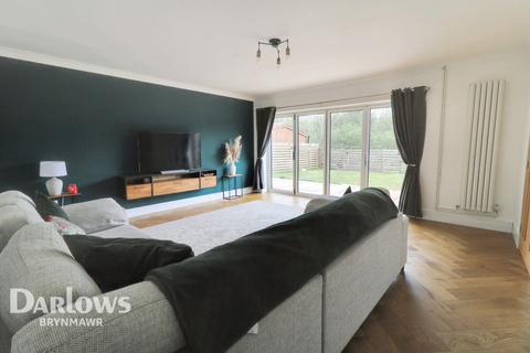 3 bedroom detached bungalow for sale, Glyn Milwr, Blaina