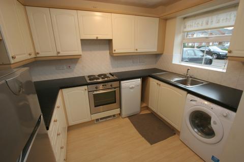 2 bedroom flat to rent, Trinity Street, Loughborough LE11
