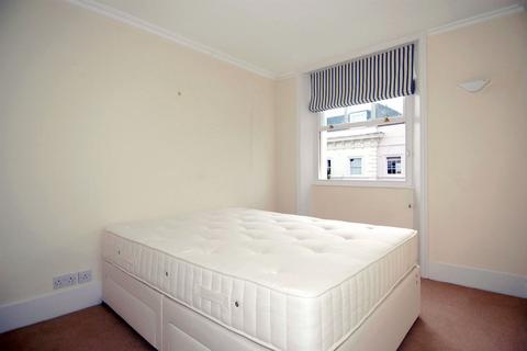 2 bedroom apartment to rent, Gloucester Street, Pimlico, London, SW1V