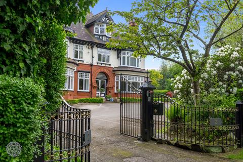 9 bedroom detached house for sale, Westminster Road, Ellesmere Park, Monton, Manchester, M30 9HF