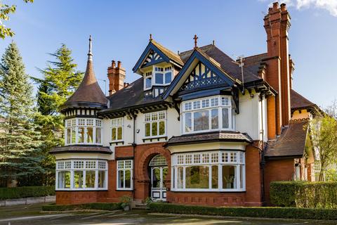9 bedroom detached house for sale, Westminster Road, Ellesmere Park, Monton, Manchester, M30 9HF