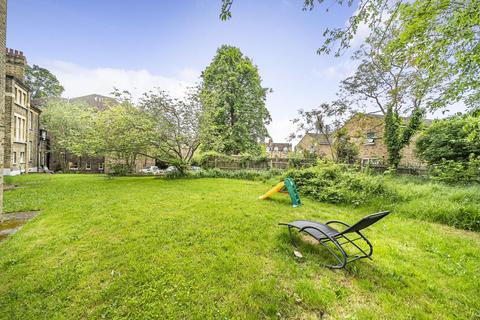 2 bedroom flat for sale, Adelaide Avenue, Brockley