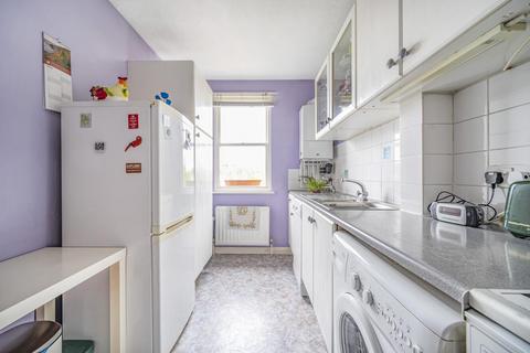 2 bedroom flat for sale, Adelaide Avenue, Brockley