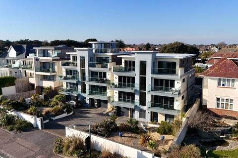 3 bedroom penthouse for sale, Boscombe Overcliff Drive, Bournemouth, Dorset, BH5