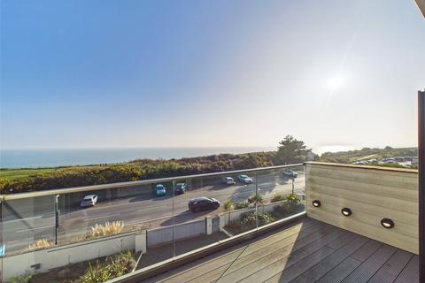 3 bedroom penthouse for sale, Boscombe Overcliff Drive, Bournemouth, Dorset, BH5