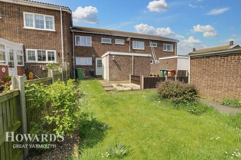 3 bedroom terraced house for sale, Dodd Close, Great Yarmouth