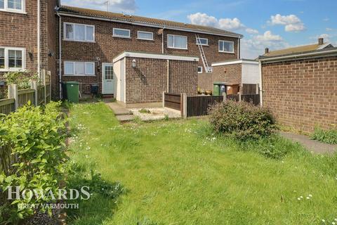 3 bedroom terraced house for sale, Dodd Close, Great Yarmouth
