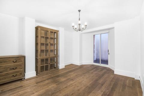 3 bedroom apartment to rent, Jasper Road Crystal Palace SE19
