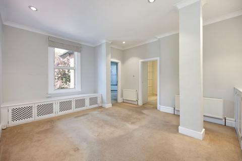 1 bedroom apartment for sale, 8D Gunnersbury Avenue, London, W5 3NH