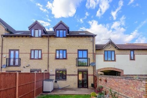 4 bedroom townhouse for sale, Bicester,  Oxfordshire,  OX26