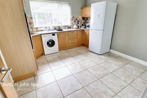2 bedroom semi-detached house for sale, Priorfield Close, Stoke-On-Trent